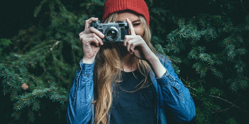 从《最后生还者》到《赛博朋克:边缘行者》:游戏改编影视剧为何屡创爆款?叙事转型的三大核心密码